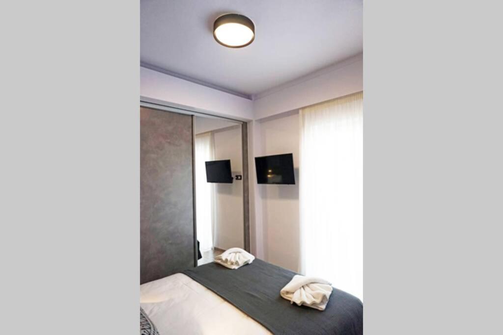 C-Home Studio In The Heart Of Chania ハニア エクステリア 写真